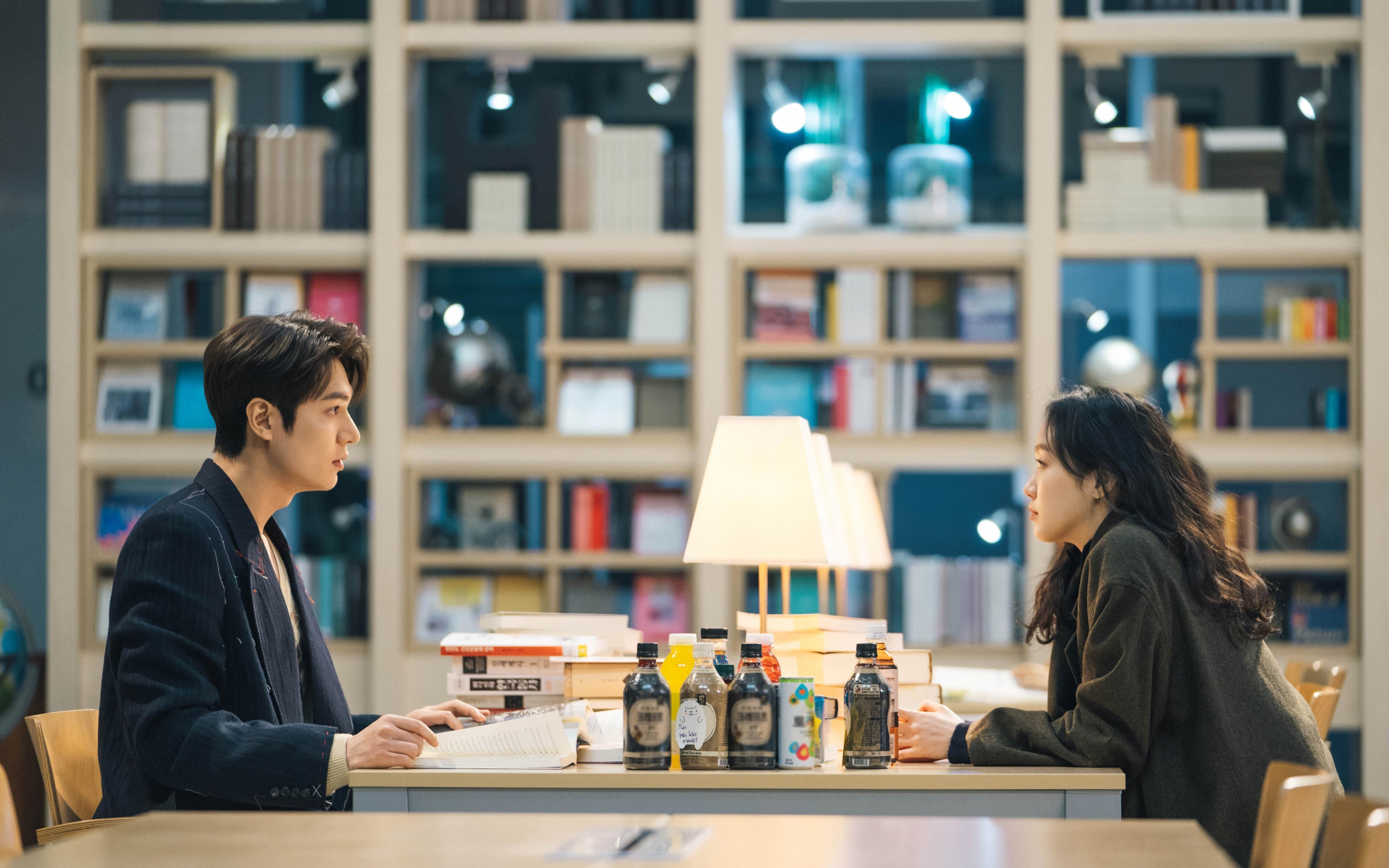 中国女排训练课气氛紧张高效执行,中国女排练练