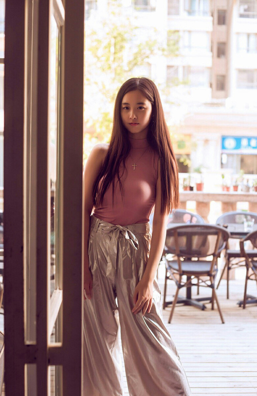 曼联在关键战役中取胜,追赶榜首位置