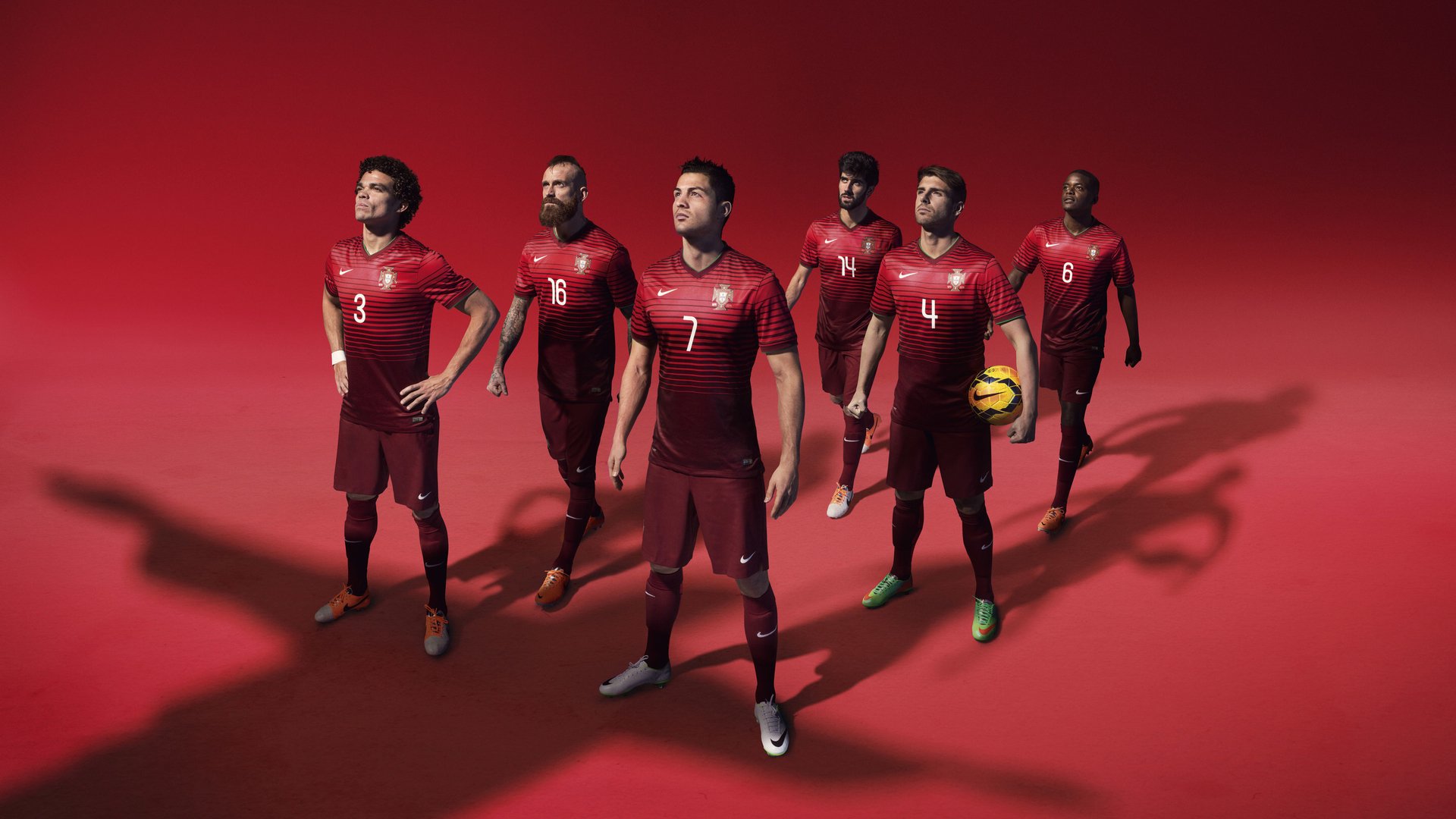 “英超冲刺战火不断，争冠集团逐渐成型”，英超夺冠预测