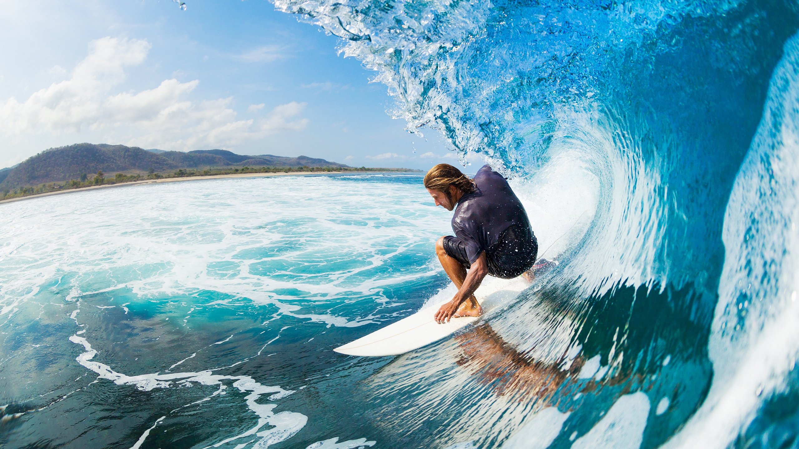 “行走大运河”等品牌活动贯穿全年各季，吸引大量参与者，行走大运河全民健身