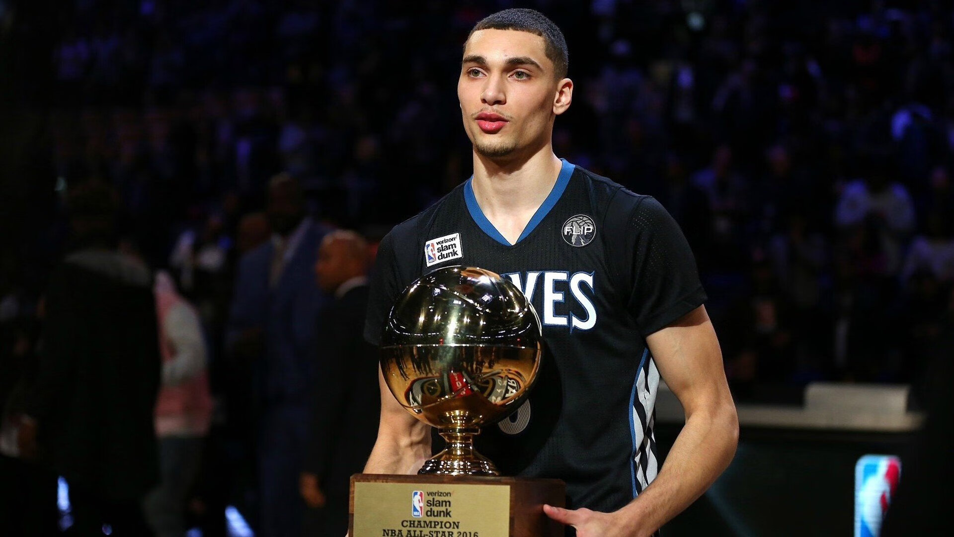 《中国电竞产业政策发布，推动行业高质量发展》，中国电竞产业发展现状